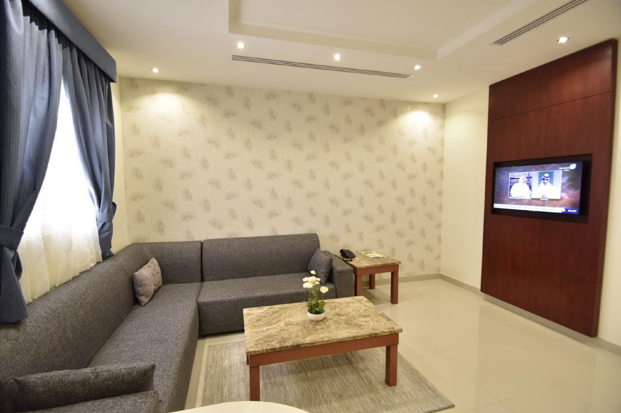 Abat Aparthotel 3*